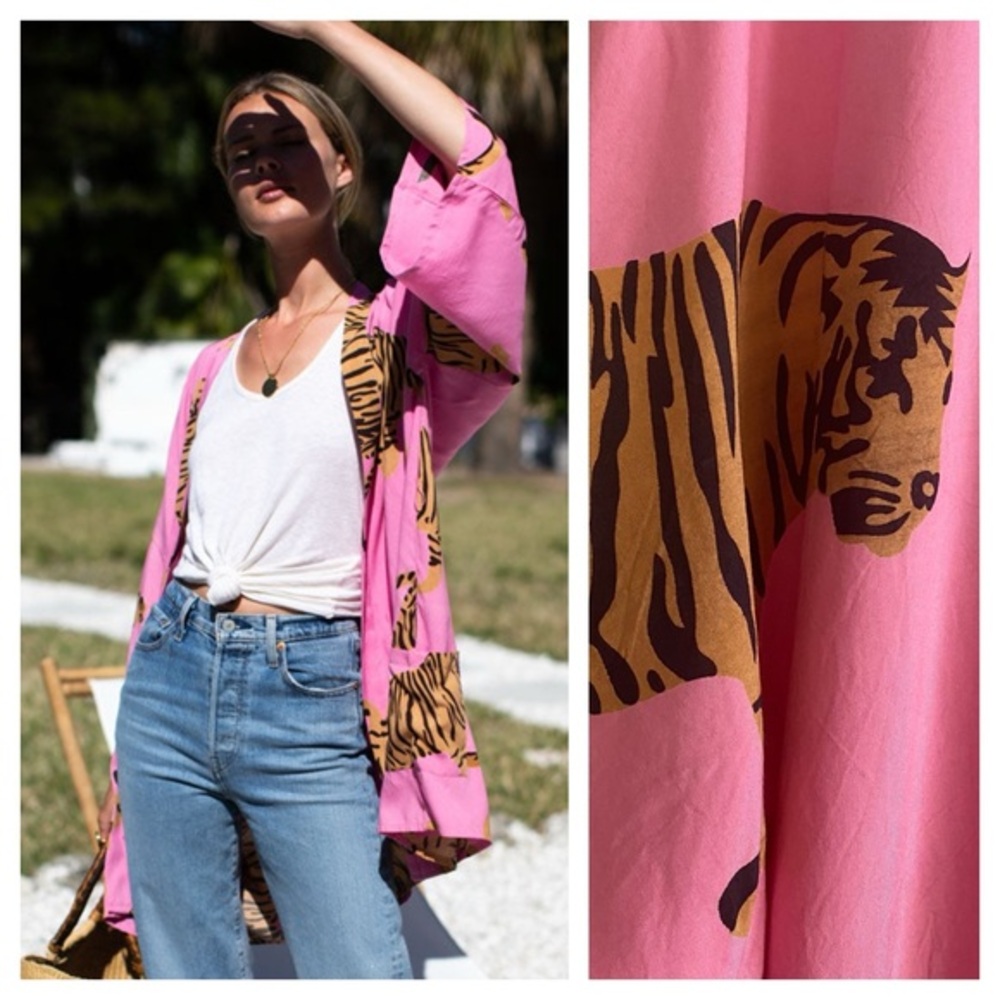 EUC Emerson Fry Aurora Pink Tiger Print Fete Layering Kimono Top